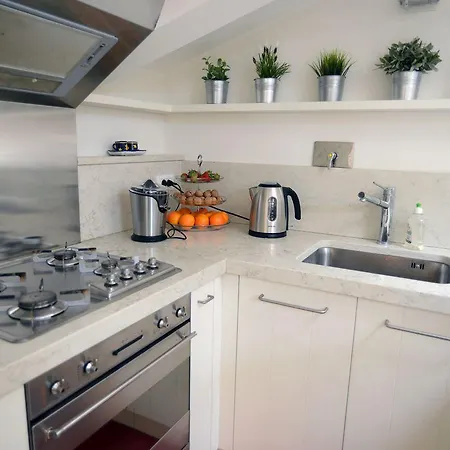 Al 19 Bed and Breakfast 4*