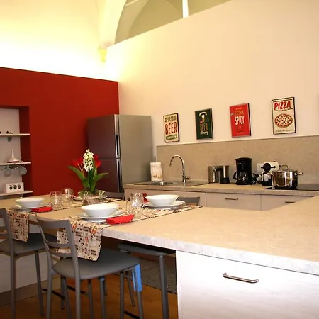 Al 19 Bed and Breakfast Βερόνα