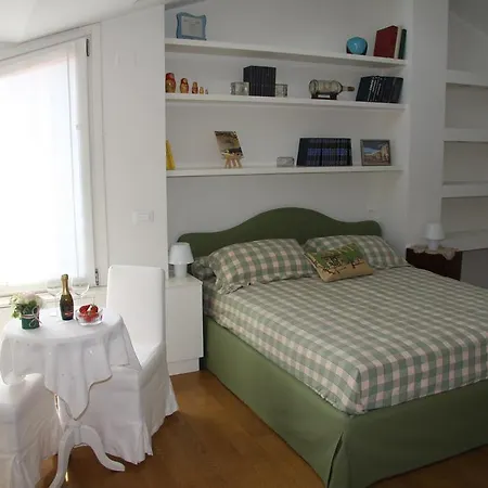 Al 19 Bed and Breakfast