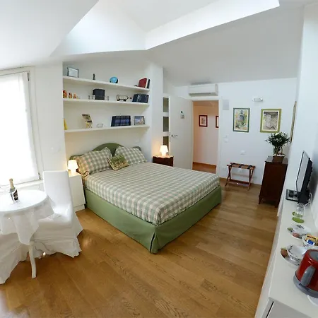 לינה וארוחת בוקר Al 19