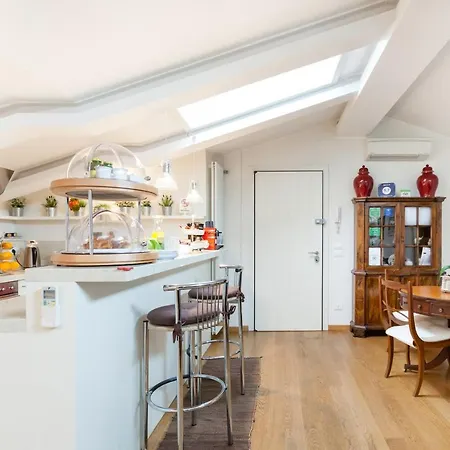 Al 19 לינה וארוחת בוקר 4*