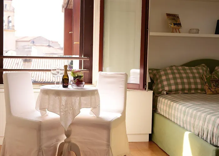 住宿加早餐酒店 阿尔19号住宿加早餐旅馆 4*