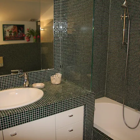 Al 19 Bed & Breakfast 4*