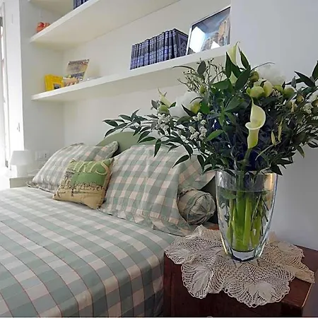 Al 19 Bed & Breakfast 4*
