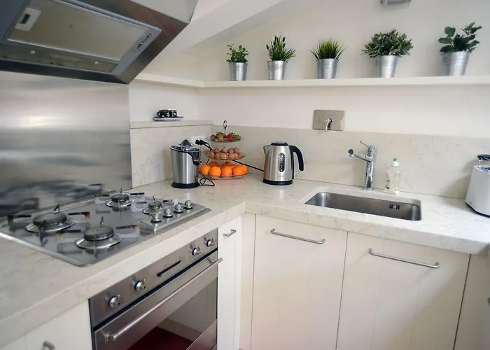 Al 19 Bed & Breakfast 4*